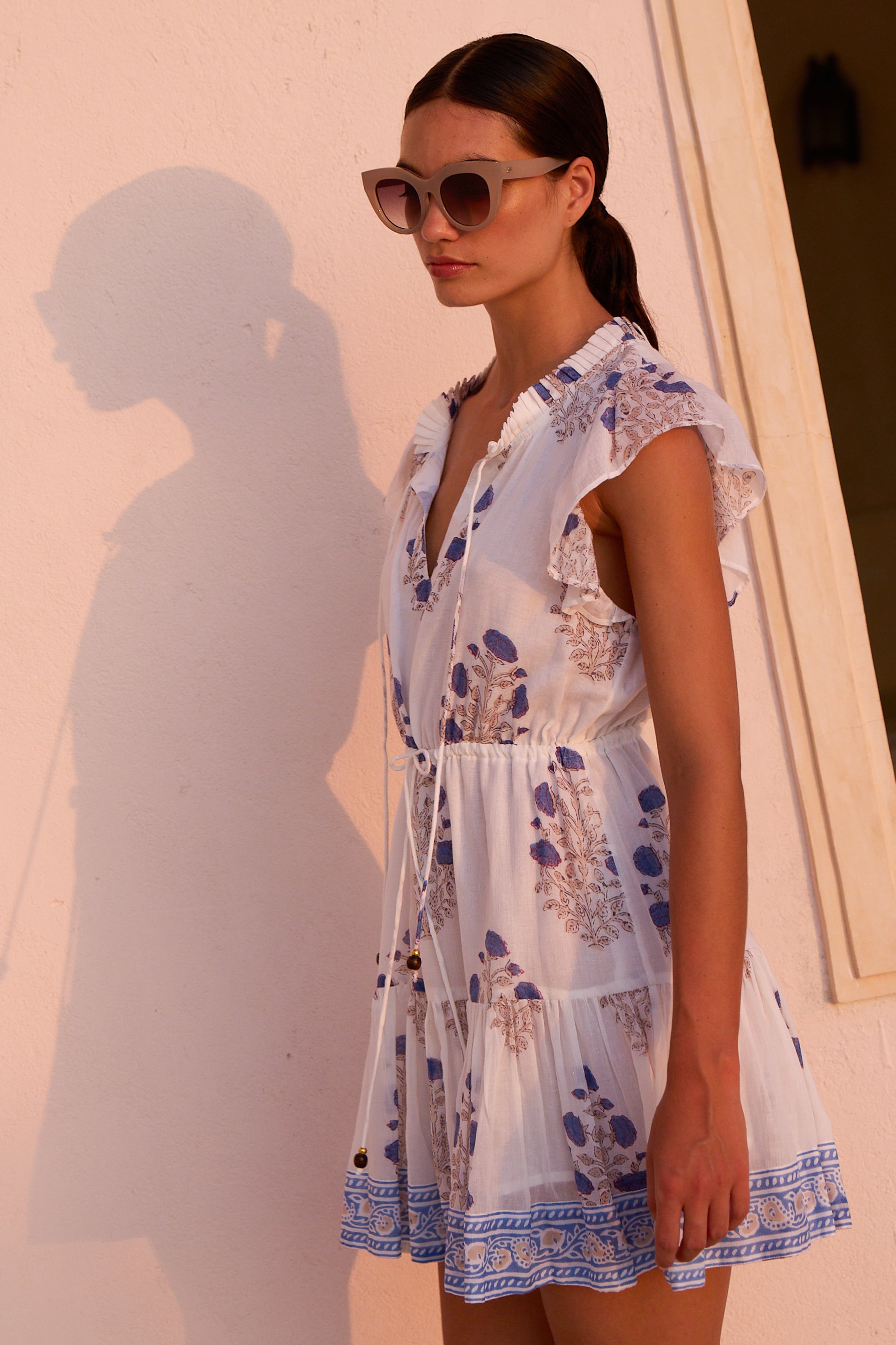 Cinched Flirty Short- Laguna Blue