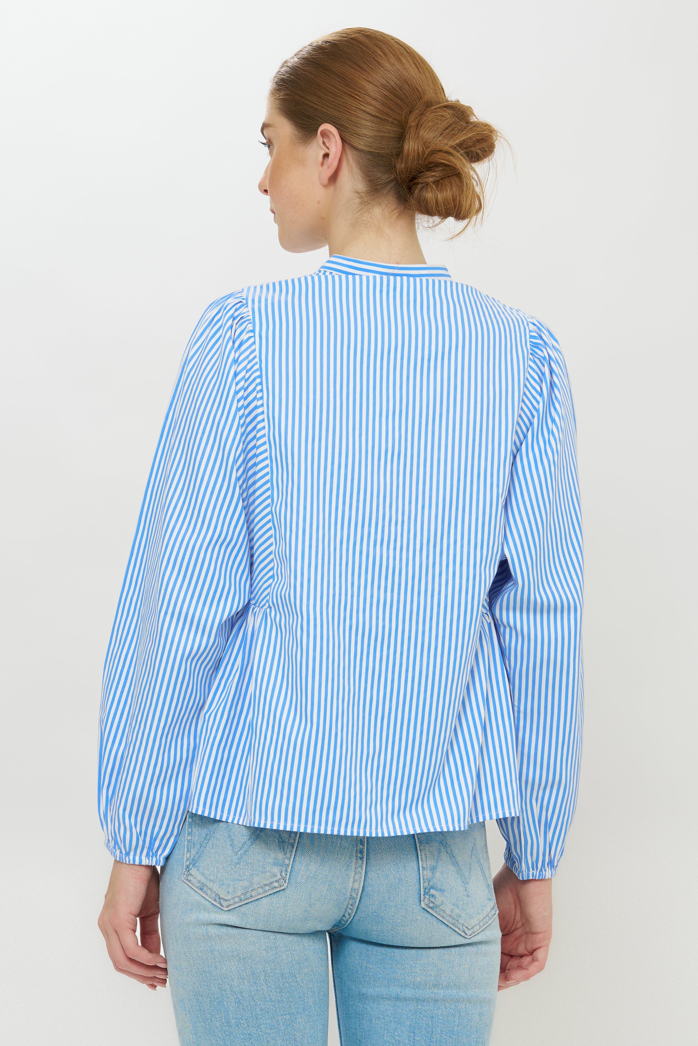 Avery Top- Surrey Blue