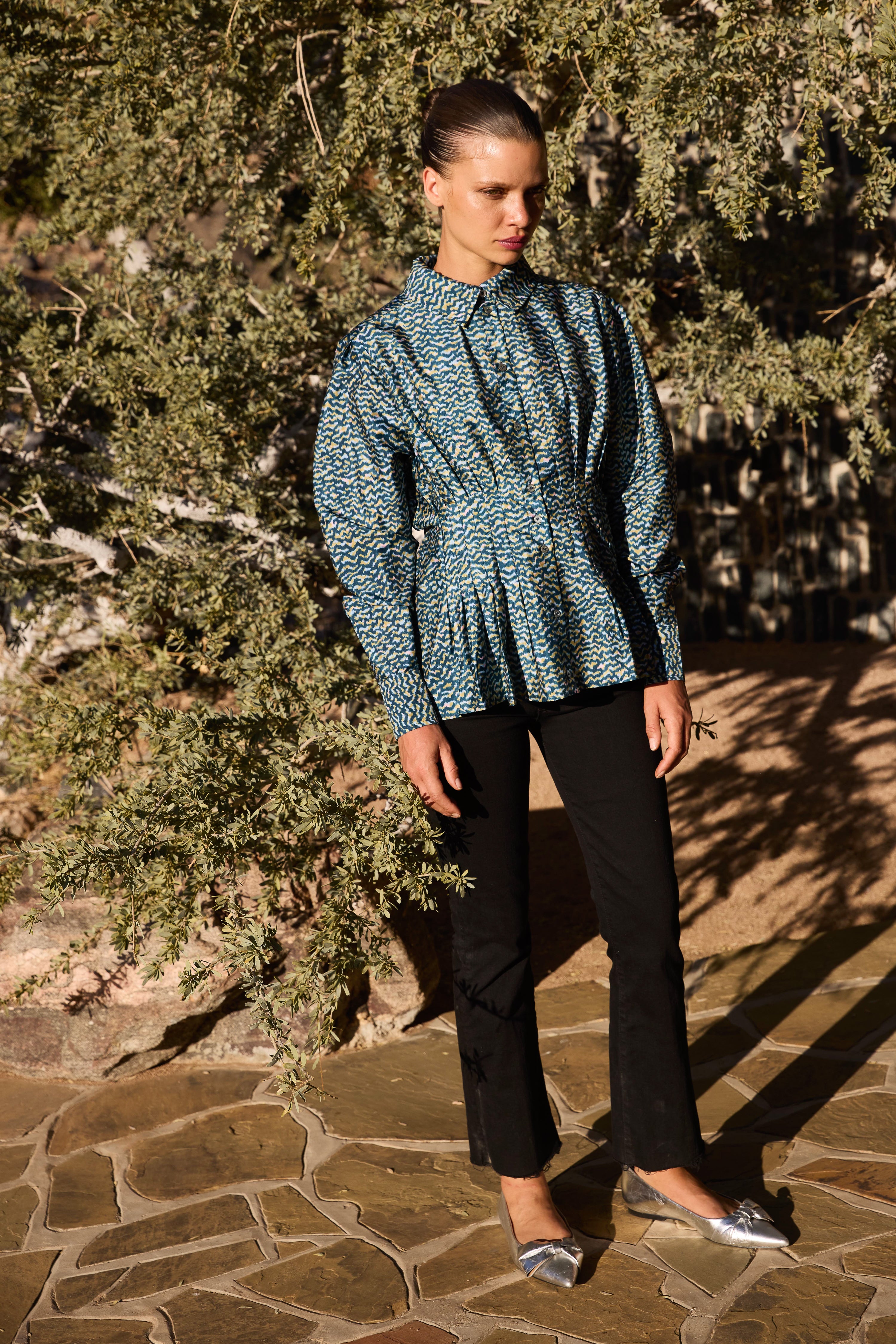 Elizabeth Top- Jag Navy