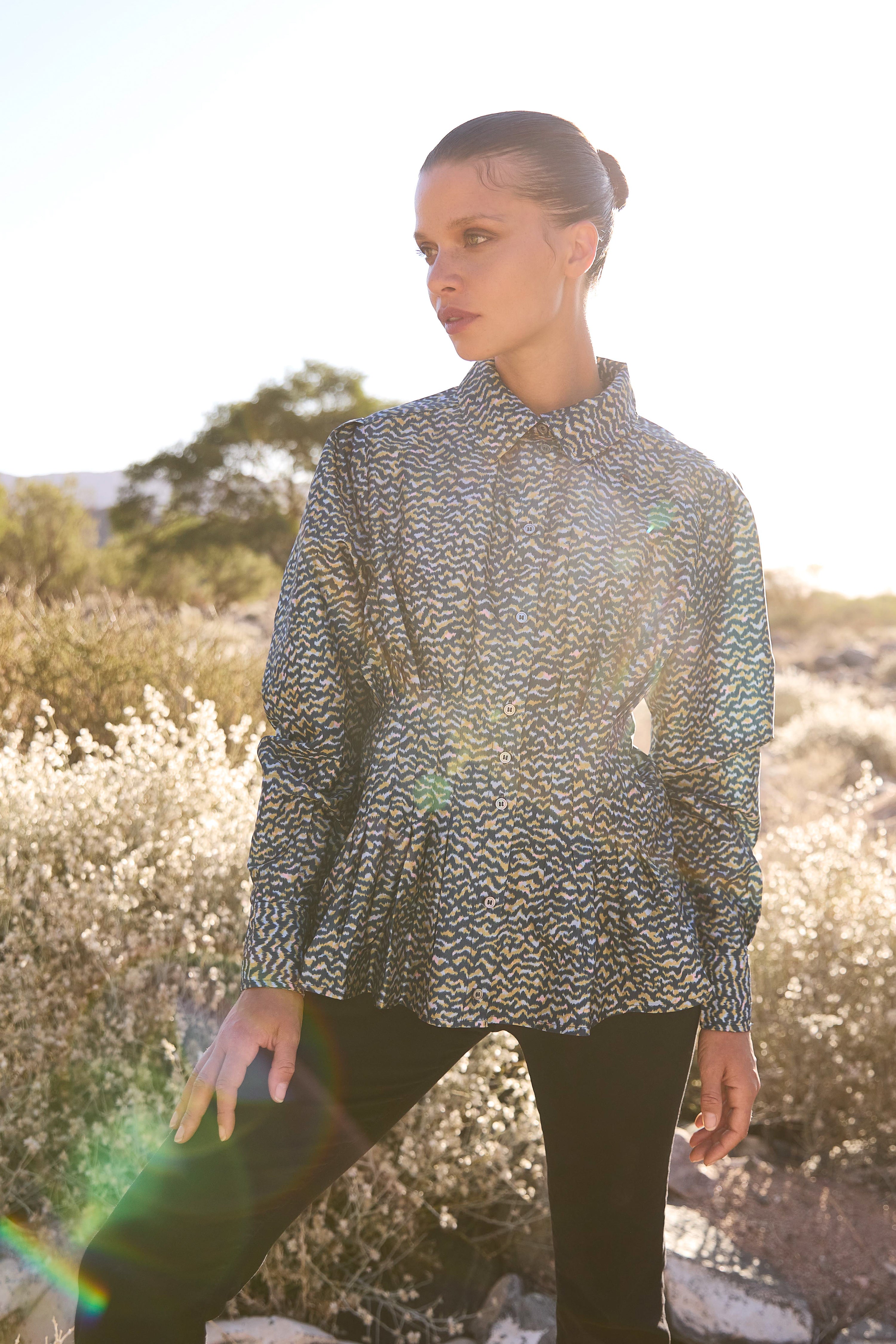 Elizabeth Top- Jag Navy