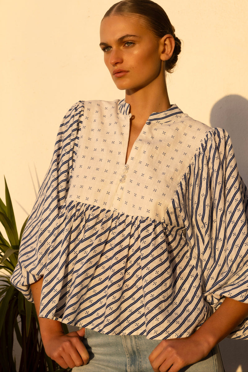 Mandarin Balloon Top- Dipsy Navy
