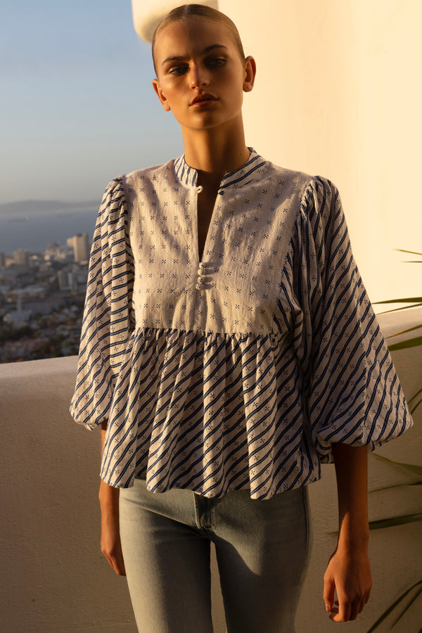 Mandarin Balloon Top- Dipsy Navy