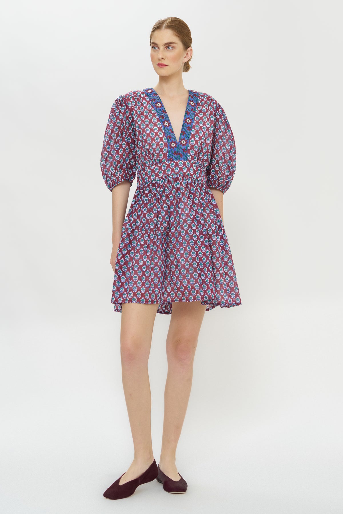 V-Neck Puff Mini- Zenica Wine