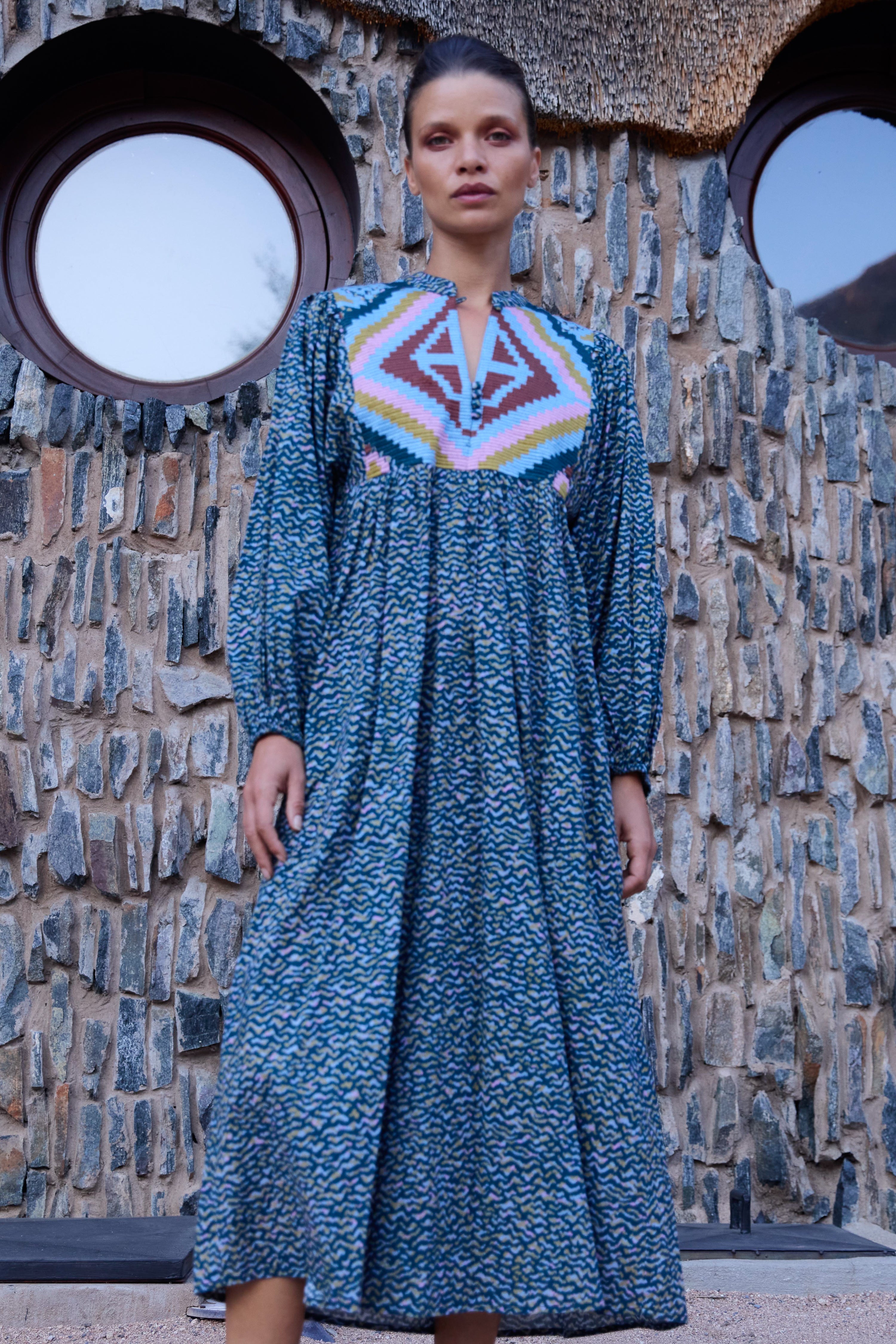Mandarin Balloon Sleeve Midi- Jag Navy